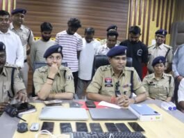 राजनांदगांव: “सांई ऐप” से चल रहा था ऑनलाइन सट्टा, 5 आरोपी गिरफ्तार…