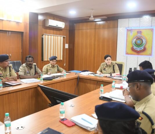 राजनांदगांव : अपराध पर निर्णायक प्रहार की तैयारी ,समीक्षा बैठक में SP के सख्त निर्देश…
