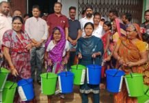 राजनांदगांव: पानी, सफाई के निराकरण के लिए महापौर सुबह पहुॅचे पुराना ढाबा…