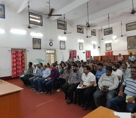 राजनांदगांव: नगर निगम के विभागीय कर्मचारियों की आयुक्त विश्वकर्मा ने ली बैठक…