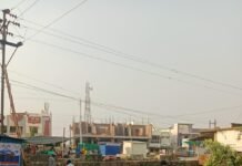 राजनांदगांव: बारिश के पूर्व बडे नाली नाला की सफाई, प्रथम चरण में नाला सफाई पूर्णता की ओर, जे.सी.बी. एवं गैंग द्वारा सफाई जारी…