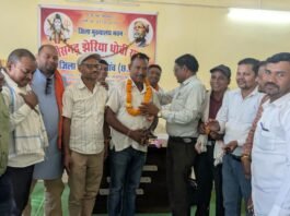 राजनांदगांव जिला रजक समाज की बैठक संपन्न, गोपी रजक बने शहर परिक्षेत्र अध्यक्ष…