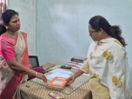 मोहला: प्राथमिकता के साथ करें राजस्व प्रकरणों का निराकरण कलेक्टर तुलिका प्रजापति…