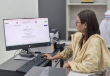 मोहला: जनगणना-2027 जिले में स्व-गणना शुरू :सीईओ जिला पंचायत ने भरा ऑनलाइन स्व-गणना पत्रक…