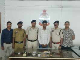 छुईखदान पुलिस की बड़ी कार्रवाई, अंतरराज्यीय ठग गिरोह का पर्दाफाश, पुराने नोट-सिक्कों के नाम पर 11.70 लाख की ठगी…