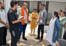 राजनांदगांव: महापौर मधुसूदन यादव ने किया अंग्रेजी माध्यम स्कूल का निरीक्षण…