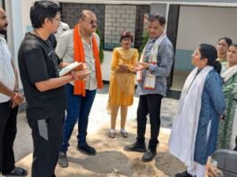 राजनांदगांव: महापौर मधुसूदन यादव ने किया अंग्रेजी माध्यम स्कूल का निरीक्षण…