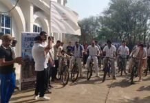 राजनांदगांव: फिट इंडिया संडे ऑन सायकल रैली में युवाओं और जवानों ने दिया फिटनेस का संदेश…