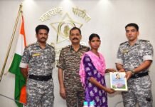 गढ़चिरौली में 38 लाख के इनामी पांच हार्डकोर नक्सलियों ने किया आत्मसमर्पण, मुख्यधारा से जुड़ने का लिया संकल्प…