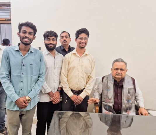 राजनांदगांव: मेधावी विद्यार्थी सम्मान समारोह 2026 हेतु विधानसभा अध्यक्ष आदरणीय डॉ. रमन सिंह जी को आमंत्रण…