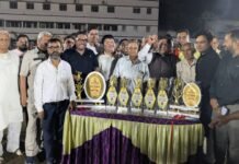 राजनांदगांव:सिंधु खेल महोत्सव के तहत क्रिकेट लीग का शुभारंभ, खेल प्रेमियों में उत्साह…