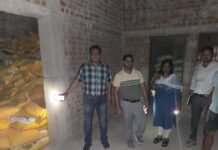 राजनांदगांव : नियमानुसार भंडारण नहीं करने पर उर्वरक गोदाम को किया गया सील…