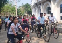 राजनांदगांव: स्वास्थ्य एवं फिटनेस के प्रति जागरुकता लाने फिट इंडिया सडे सायकल रैली का हुआ आयोजन…