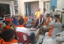 डोंगरगढ़: घूमका चुनाव प्रचार में भाजपा प्रभावी भूमिका में, भारी गर्मी में भी प्रत्याशी प्रचार हेतु वार्ड में घूम रहे हैं…