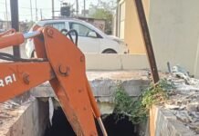 राजनांदगांव: बारिश मे पानी भरान की स्थिति से निपटने बडे नाली नाला की सफाई…
