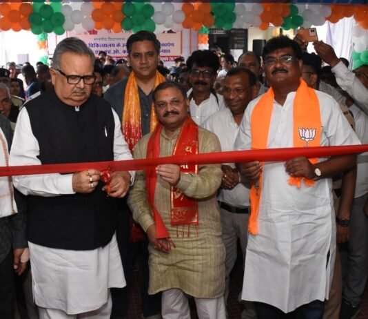 राजनांदगांव जिला चिकित्सालय प्रदेश में बेहतरीन स्वास्थ्य सुविधाएं उपलब्ध कराने की दिशा में रहे अग्रणी – विधानसभा अध्यक्ष…