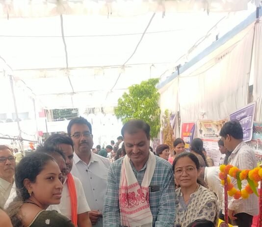 जन समस्या निवारण शिविर में तीन वार्ड से 98 आवेदन प्राप्त,महापौर ने हितग्राहियो को किया लाभान्वित, गोद भराई की रस्म पूरी कर, अन्न प्राशन कराया…