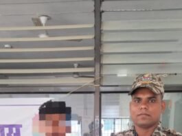 खैरागढ़ : अवैध शराब बिक्री करते युवक गिरफ्तार, 45 पौवा शराब सहित नकदी और मोबाइल जब्त…