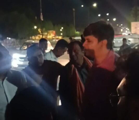 राजनांदगांव:पूर्व सांसद अभिषेक सिंह ने दिखाई संवेदनशीलता, सड़क हादसे में घायल को पहुंचाया अस्पताल…