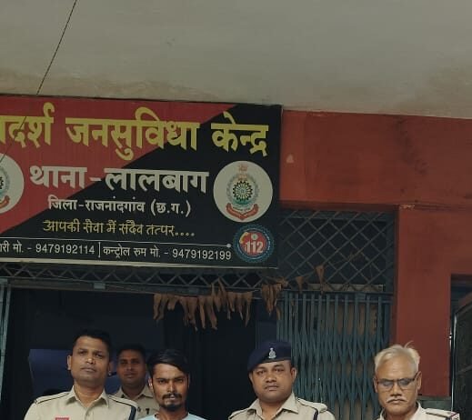 राजनांदगांव : पर्स छीनकर फरार हुआ आदतन बदमाश गिरफ्तार…