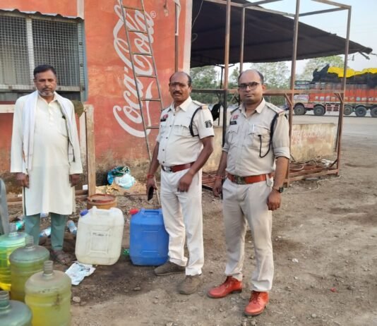 राजनांदगांव: अवैध डीजल कारोबार का भंडाफोड़, 610 लीटर डीजल जब्त, एक गिरफ्तार…
