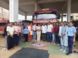 राजनांदगांव को मिला नया फायर वाहन, पूजा-अर्चना के साथ हुआ लोकार्पण…