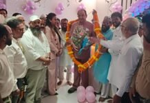 राजनांदगांव: मुस्लिम समाज ने बहादुर अली को दी जन्मदिन की मुबारकबाद…
