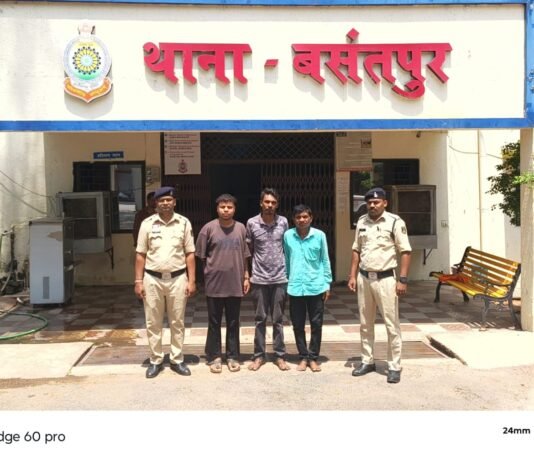 राजनांदगांव: नंदई चौक में उपद्रव मचाना पड़ा भारी, बसंतपुर पुलिस ने तीन लोगों को किया गिरफ्तार…
