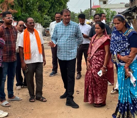 राजनांदगांव: महापौर ने वार्ड निरीक्षण दौरान कंचन बाग जनता कालोनी एवं राहुल नगर पहुंचकर लोगों से हुएं रुबरु हुए…