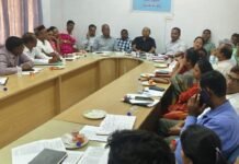 राजनांदगांव: खरीफ सीजन में कृषकों को निर्बाध एवं गुणवत्तायुक्त विद्युत आपूर्ति सर्वाेच्च प्राथमिकता – मुख्य अभियंता हर्ष कुमार मेश्राम…