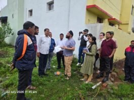 राजनांदगांव: महापौर एवं आयुक्त का संयुक्त दौरा, चिखली दीनदयाल नगर में पानी निकासी के लिए किये स्थल निरीक्षण…
