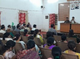 प्रधानमंत्री सूर्य घर मुफ्त बिजली योजना का लाभ लेने अपने घरो में सोलर पेनल लगाने आयुक्त ने अधिकारियो व कर्मचारियो को प्रेरित कर दी जानकारी…