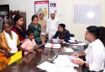 राजनांदगांव: कलेक्टर ने जनदर्शन में सुनी नागरिकों की समस्याएं…