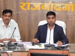 राजनांदगांव: जिले के 15 नक्सल पीडि़त परिवारों एवं 13 आत्मसमर्पित नक्सलियों को पुनर्वास का लाभ…