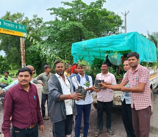 राजनांदगांव:तेजस्वी शिक्षा एवं सेवा समिति ने चलाया पौधारोपण जागरूकता अभियान, राहगीरों को बांटे नि:शुल्क फलदार एवं छायादार पौधे…