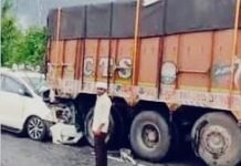 सीजी बीजेपी प्रदेश अध्यक्ष एवं विधायक किरण सिंह देव सड़क हादसे में घायल, झांसी मेडिकल कॉलेज में भर्ती, बागेश्वर धाम से परिवार संग लौटते समय हुआ हादसा, कमर में आई चोट; हालत खतरे से बाहर…