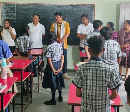राजनांदगांव:मुख्य चिकित्सा एवं स्वास्थ्य अधिकारी ने सामुदायिक एवं प्राथमिक स्वास्थ्य केन्द्रों का किया आकस्मिक निरीक्षण…