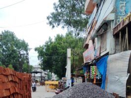 राजनांदगांव: सडक में रेत गिट्टी व मलमा का ढेर, मलमा मण्डप के तहत संबंधितो पर जुर्माना…