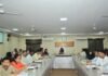 नक्सल पुनर्वास नीति के प्रभावी क्रियान्वयन के साथ पात्र हितग्राहियों को मिले योजनाओं का लाभ – कलेक्टर तुलिका प्रजापति…