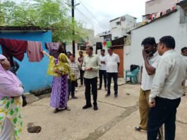 राजनांदगांव: पानी, सफाई एवं निर्माण कार्य का जायजा लेने महापौर पहुॅचे लालबाग वार्ड…