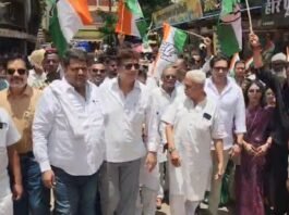 राजनांदगांव : बिजली बिल हाफ योजना बहाल करने की मांग, राजनांदगांव में कांग्रेस का जनसंपर्क अभियान…
