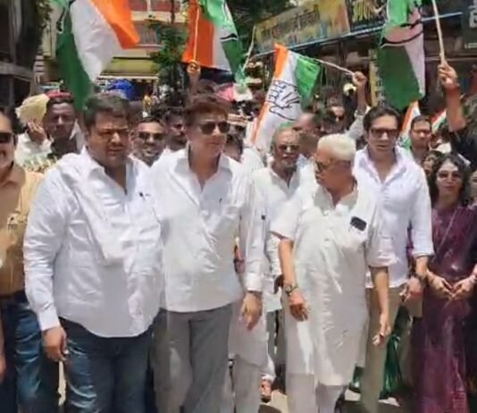 राजनांदगांव : बिजली बिल हाफ योजना बहाल करने की मांग, राजनांदगांव में कांग्रेस का जनसंपर्क अभियान…