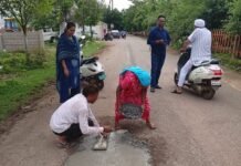 राजनांदगांव: नगर निगम द्वारा नियमित साफ-सफाई, जल निकासी और सड़क मरम्मत कार्य किया जा रहा…