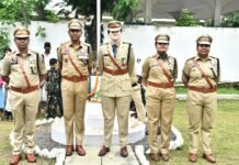 राजनांदगांव: एसपी अंकिता शर्मा ने पुलिस कार्यालय में फहराया तिरंगा, जिलेभर में शान से मना स्वतंत्रता दिवस…