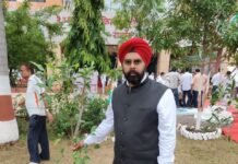 राजनांदगांव: स्वतंत्रता दिवस पर शैंकी बग्गा ने विभिन्न स्थानों पर किया ध्वजारोहण, मेडिकल कॉलेज परिसर में किया वृक्षारोपण…