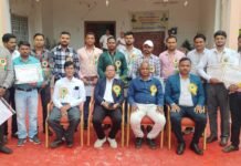 राजनांदगांव: स्वतंत्रता दिवस पर क्षेत्रीय प्रशासनिक भवन में मुख्य अभिंयता एच. के. मेश्राम ने किया ध्वजारोहण…