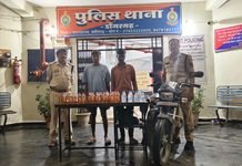 राजनांदगांव: डोंगरगढ़ में अवैध शराब परिवहन पर पुलिस की कार्रवाई, 2 आरोपी गिरफ्तार…