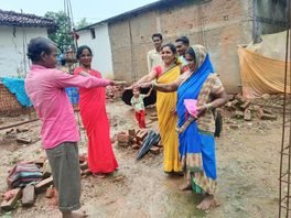 मोहला: जनपद पंचायत मोहला की ग्राम पंचायतों में अनूठे अंदाज में मनाया गया रक्षाबंधन पर्व…