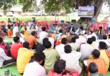 राजनांदगांव: ग्राम केशोटोला में सूर्य सभा का हुआ आयोजन, ग्रामीणों को पीएम सूर्यघर मुफ्त बिजली योजना से जुडऩे किया प्रेरित…