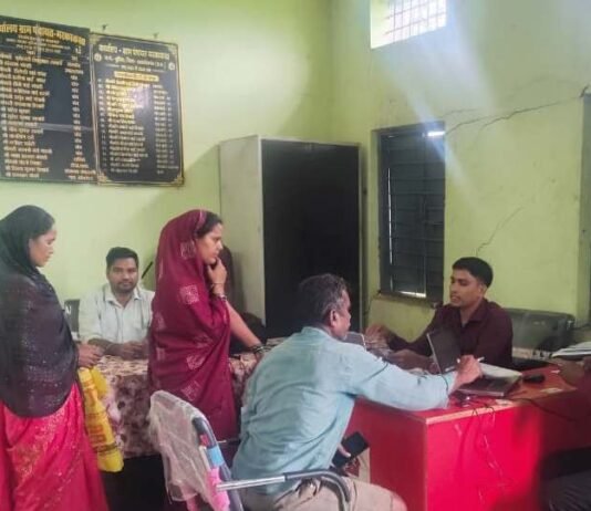 राजनांदगांव: ग्राम पंचायत मरकाकसा, नगर पंचायत डोंगरगांव के सेवताटोला एवं नगर पालिक निगम राजनांदगांव के लखोली वार्ड में मोबाईल कैम्प का हुआ आयोजन…